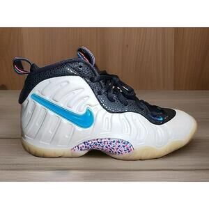 Size 5 (GS) - Nike Little Posite Pro Mid 3D